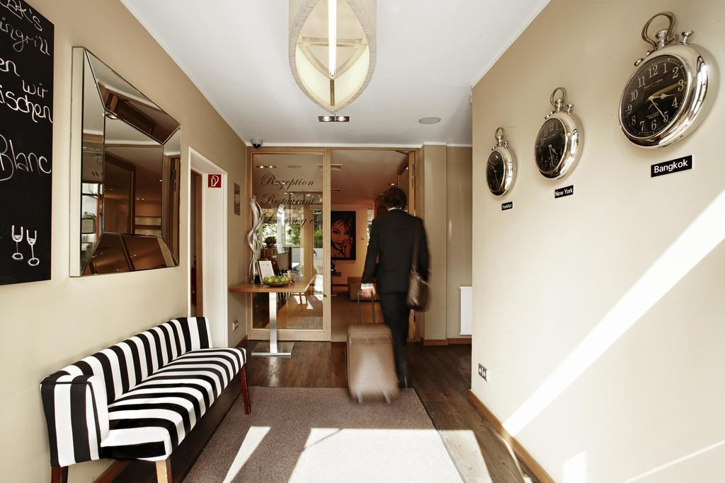 Hotel Bonjour Bad Soden am Taunus Eksteriør billede